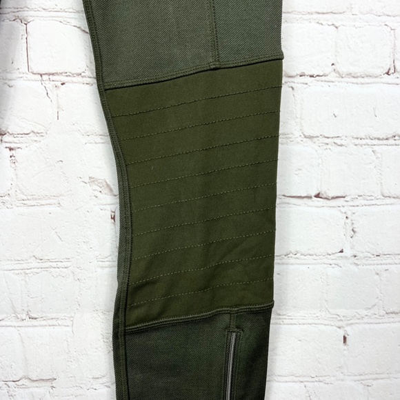 |•ATHLETA•| Moto Style Activewear Athletic Workout Pants - Picture 7 of 16